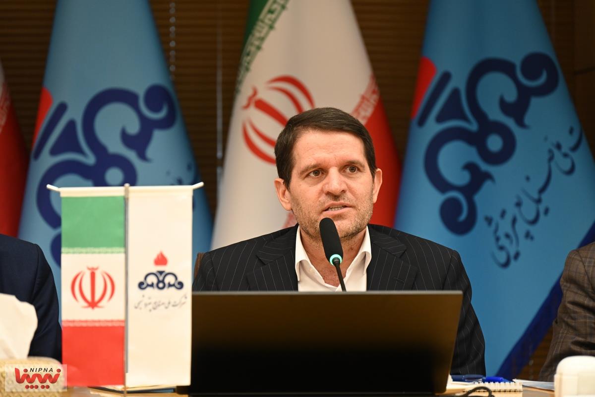 نشست مدیران بازرگانی شرکت های پتروشیمی با سفیر ایران در روسیه در حضور مدیرعامل NPC 32